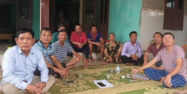 thanh hoa hang chuc ho dan khon kho vi ubnd xa ban dat trai tham quyen