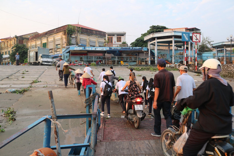 HÌnh ảnh bến phà Bính Hải Phòng những ngày cuối cùng - Ảnh 6.