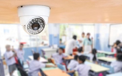 Giáo viên không muốn lắp camera trong lớp vì sợ lộ “bí mật động trời”? - 3