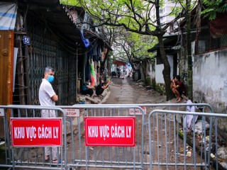 Quận Cầu Giấy theo dõi chặt chẽ sức khỏe người dân ở ngõ phố ca nhiễm thứ 39 từng cư trú