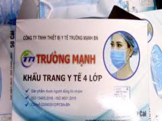 Tạm giữ nửa triệu chiếc khẩu trang không rõ nguồn gốc