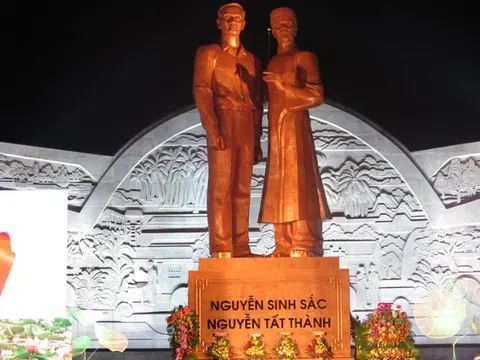 Thăm nơi Bác Hồ gặp phụ thân lần cuối