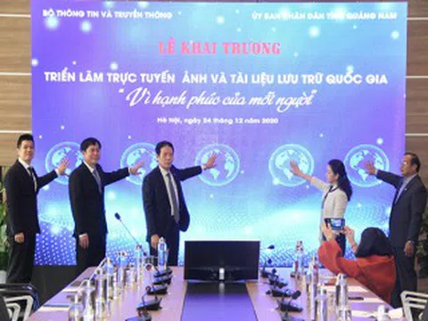 Khai trương website triển lãm “Vì hạnh phúc của mỗi người”